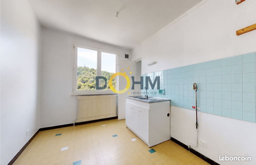 Appartement 4 pièces 76 m²