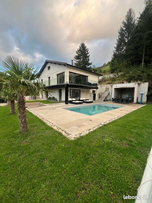 Villa contemporaine 200m2 avec piscine