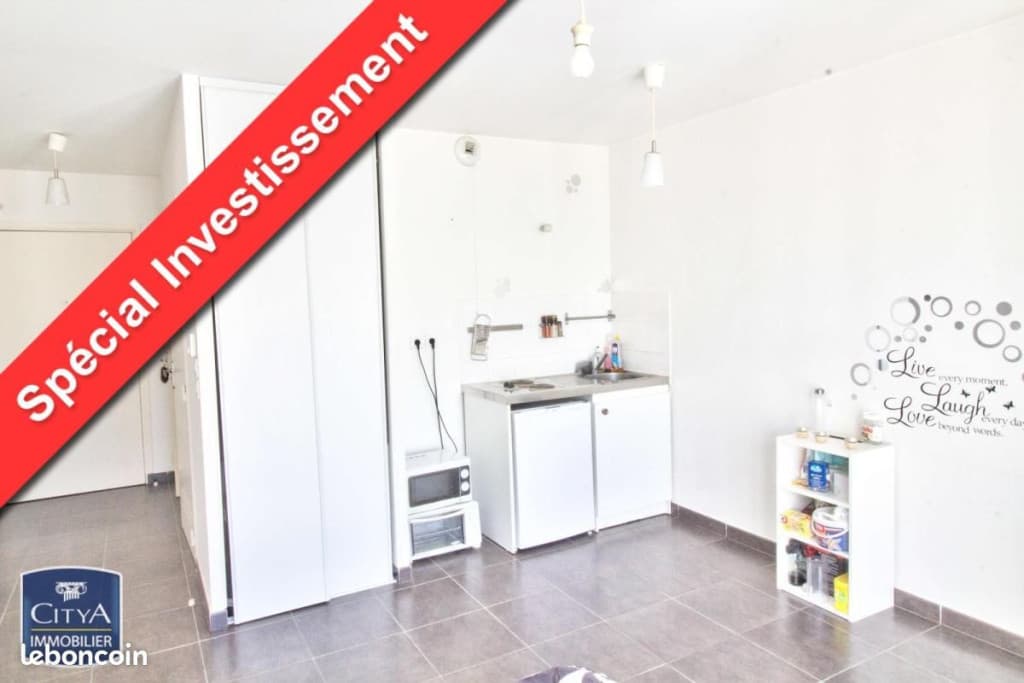 Studio 1 pièce 25 m²