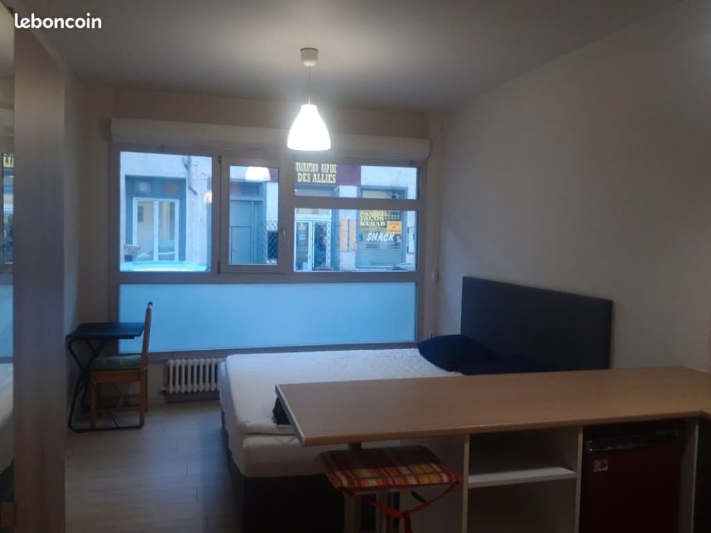 Studio 24 m² rénové et équipé – Campus Tréfilerie – 44 900