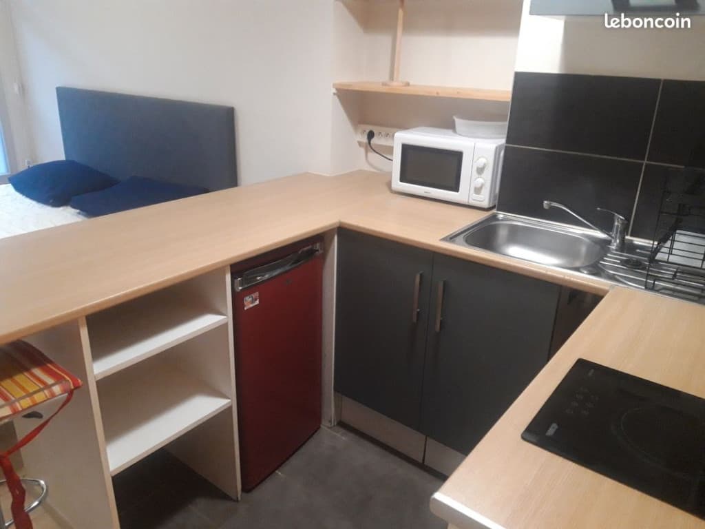 Studio 24 m² rénové et équipé – Campus Tréfilerie – 44 900